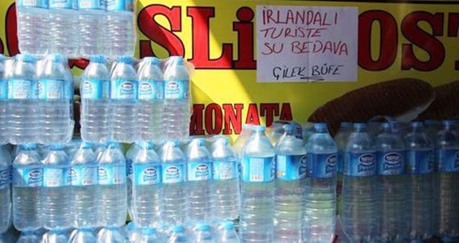 esnaf-irlandali-turist-icin-kampanya-duzenledi-2