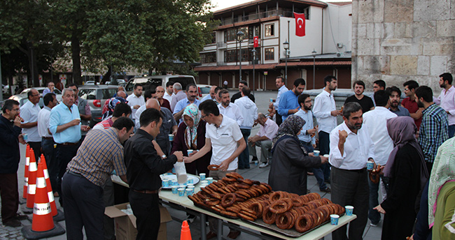 konyada-sehitler-icin-dua-edildi-2