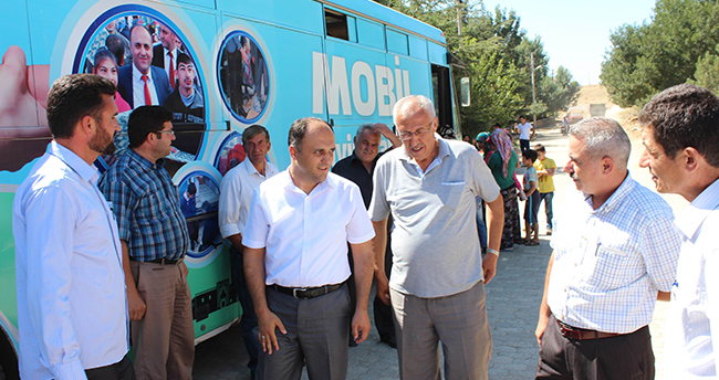 mobil-giyim-bankasi-hizmet-vermeye-devam-ediyor-1