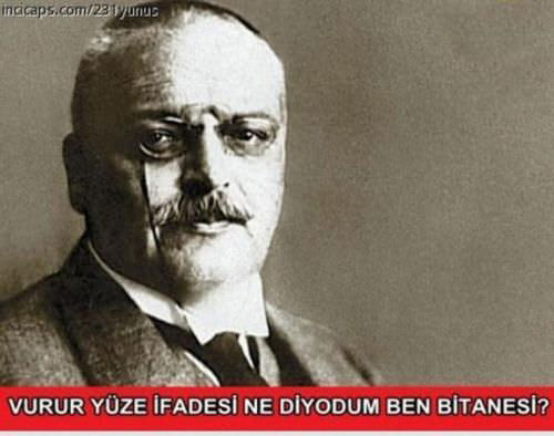 vurur-yuze-ifadesi-capsleri-sosyal-medyayi-salladi-19