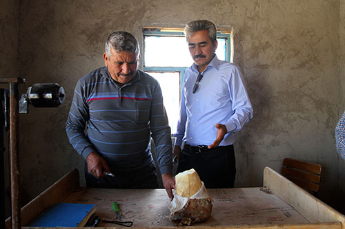 turk-rokforu-lezzetini-magaradan-aliyor-14