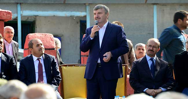 sorgun-ve-akyurek-vatandaslarla-bulustu-2