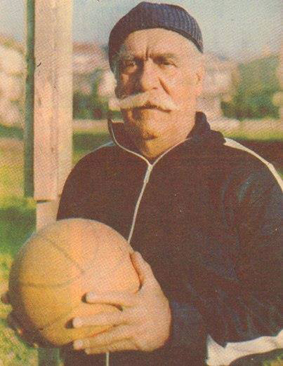 turk-sanatina-damga-vuran-unlulerden-hic-gormediginiz-kareler-13