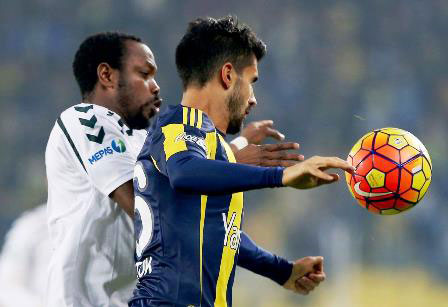 torku-konyaspor-fenerbahce-deplasmaninda-3