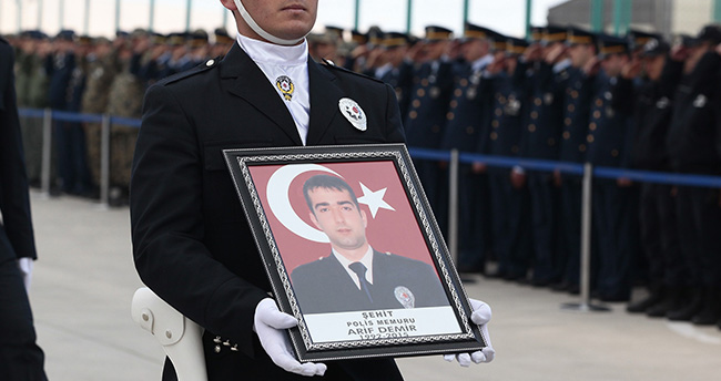 sehit-arif-demirin-cenazesi-konyaya-getirildi-9