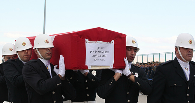 sehit-arif-demirin-cenazesi-konyaya-getirildi-6