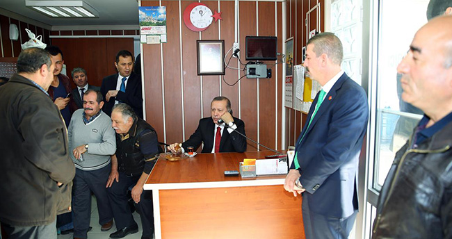 cumhurbaskani-erdogandan-taksi-duragina-ziyaret-3
