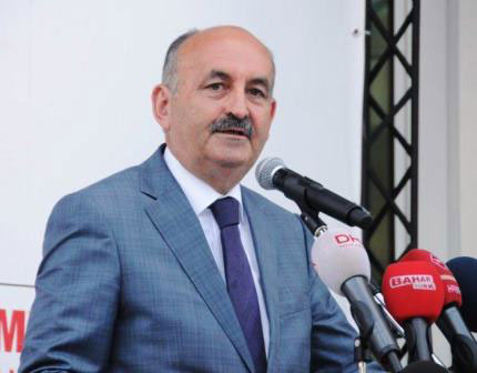 iste-tum-yonleriyle-yeni-bakanlar-kurulu-25
