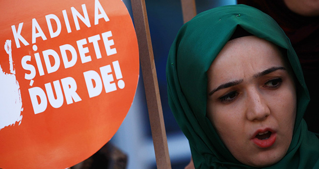 ozgecan-aslan-davasi-protestolarla-basladi-6
