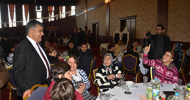 baskan-ozguven-engellilerle-bir-araya-geldi-2