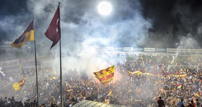 anadolu-ajansi-objektiflerinden-2015in-en-iyi-fotograflari-60