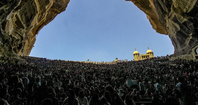 anadolu-ajansi-objektiflerinden-2015in-en-iyi-fotograflari-63