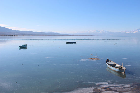 beysehir-golu-kiyilari-dondu-2