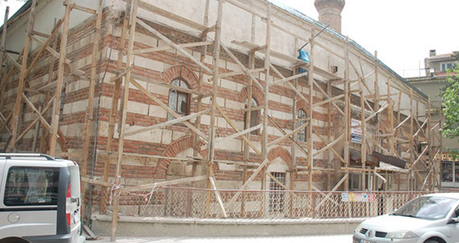 tarihi-cami-tekrar-ayaga-kaldiriliyor-4