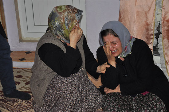 konyali-sehit-askerin-babaevinde-yas-tutuluyor-5