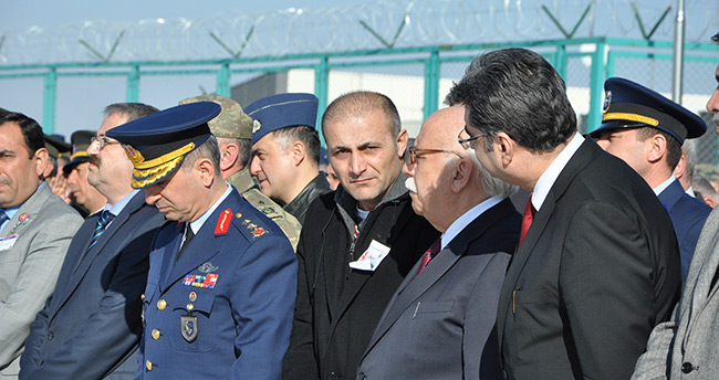 konyali-sehit-yuzbasi-fatih-yasar-topraga-verildi-11
