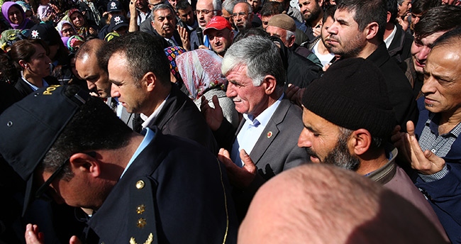 sehit-mustafa-cetin-son-yolculuguna-ugurlandi-foto-galeri-6