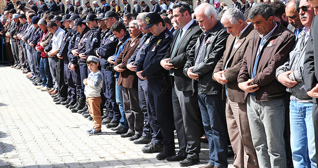 sehit-mustafa-cetin-son-yolculuguna-ugurlandi-foto-galeri-15
