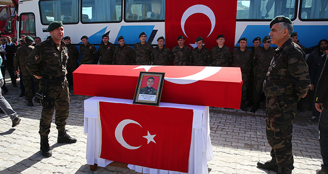 sehit-mustafa-cetin-son-yolculuguna-ugurlandi-foto-galeri-30