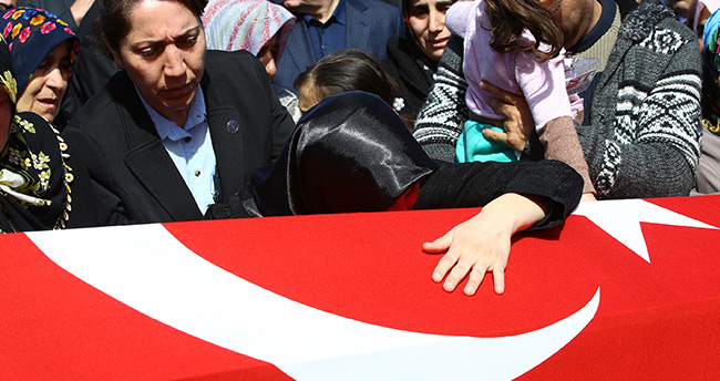sehit-mustafa-cetin-son-yolculuguna-ugurlandi-foto-galeri-32