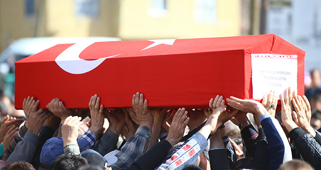 sehit-mustafa-cetin-son-yolculuguna-ugurlandi-foto-galeri-35
