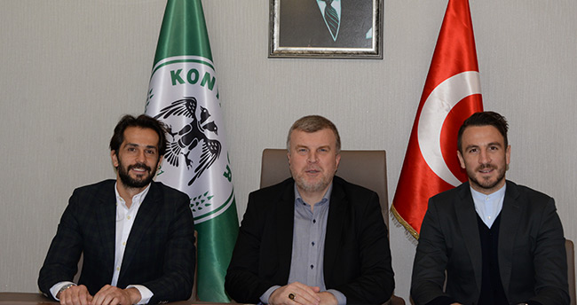 torku-konyasporda-cifte-imza-3