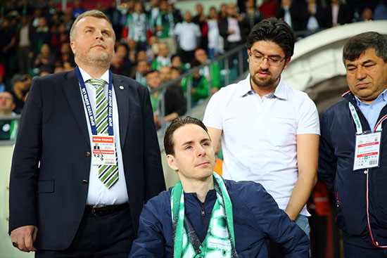 branimir-poljac-gozyaslarini-tutamadi-6
