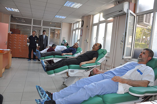 hastalarina-hem-kan-hem-can-verdiler-1