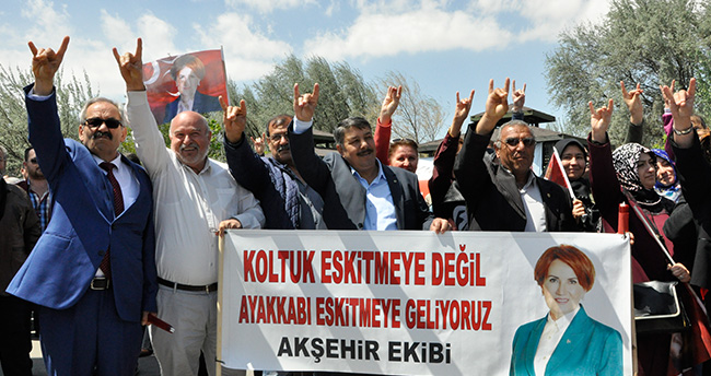meral-aksener-konyada-3