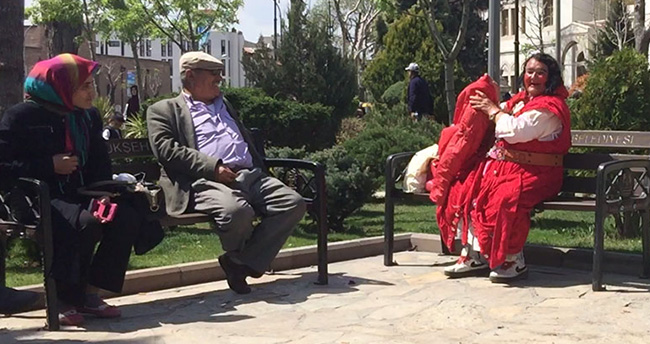 konyanin-deli-kizi-sultan-3