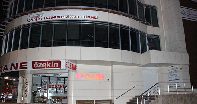 dis-icin-gittiler-is-merkezinde-kilitli-kaldilar-2