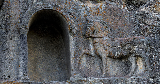 konyada-iki-bin-yillik-at-yarisi-kurallari-kitabesi-cikti4