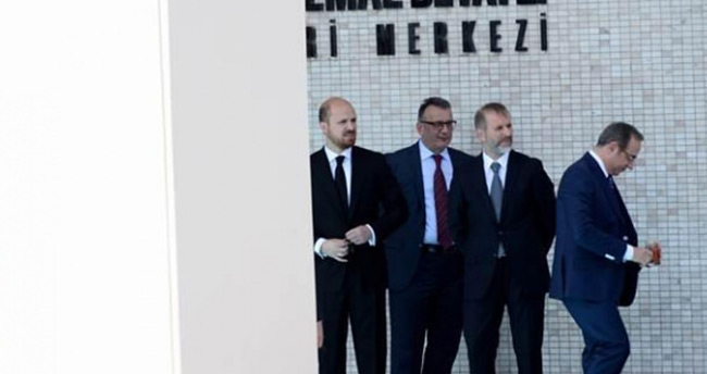 sumeyye-erdogan-selcuk-bayraktarin-dugununden-ilk-kareler-6