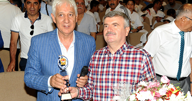 turkiyenin-yildizlari-futbol-soleni-konyada-2