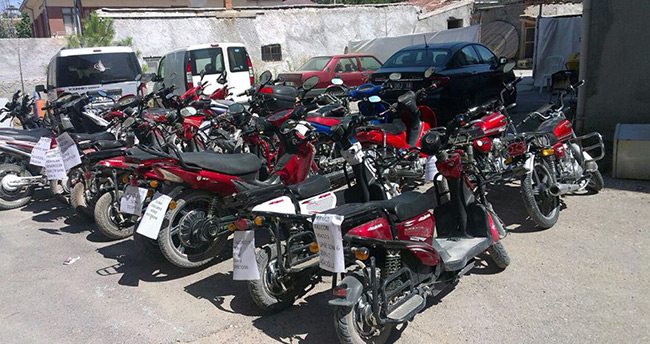 konyada-motosiklet-elektrikli-bisiklet-hirsizlari-yakalandi-2