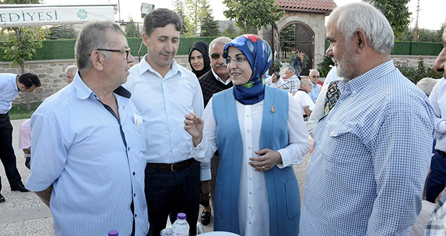 fatma-toru-muhtarlarla-bulustu-2