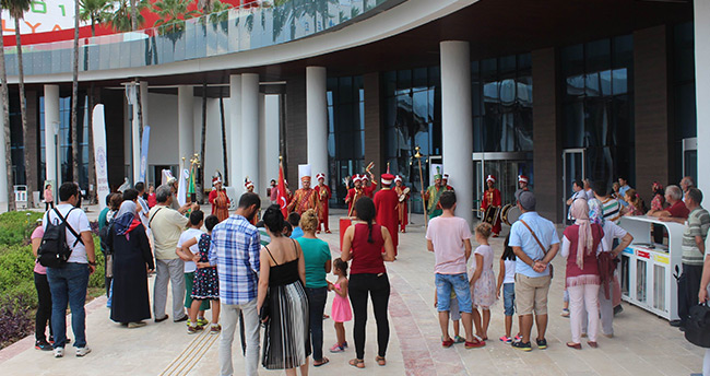 beysehir-belediyesi-mehteran-takimi-expo-antalyada-konser-verdi-2