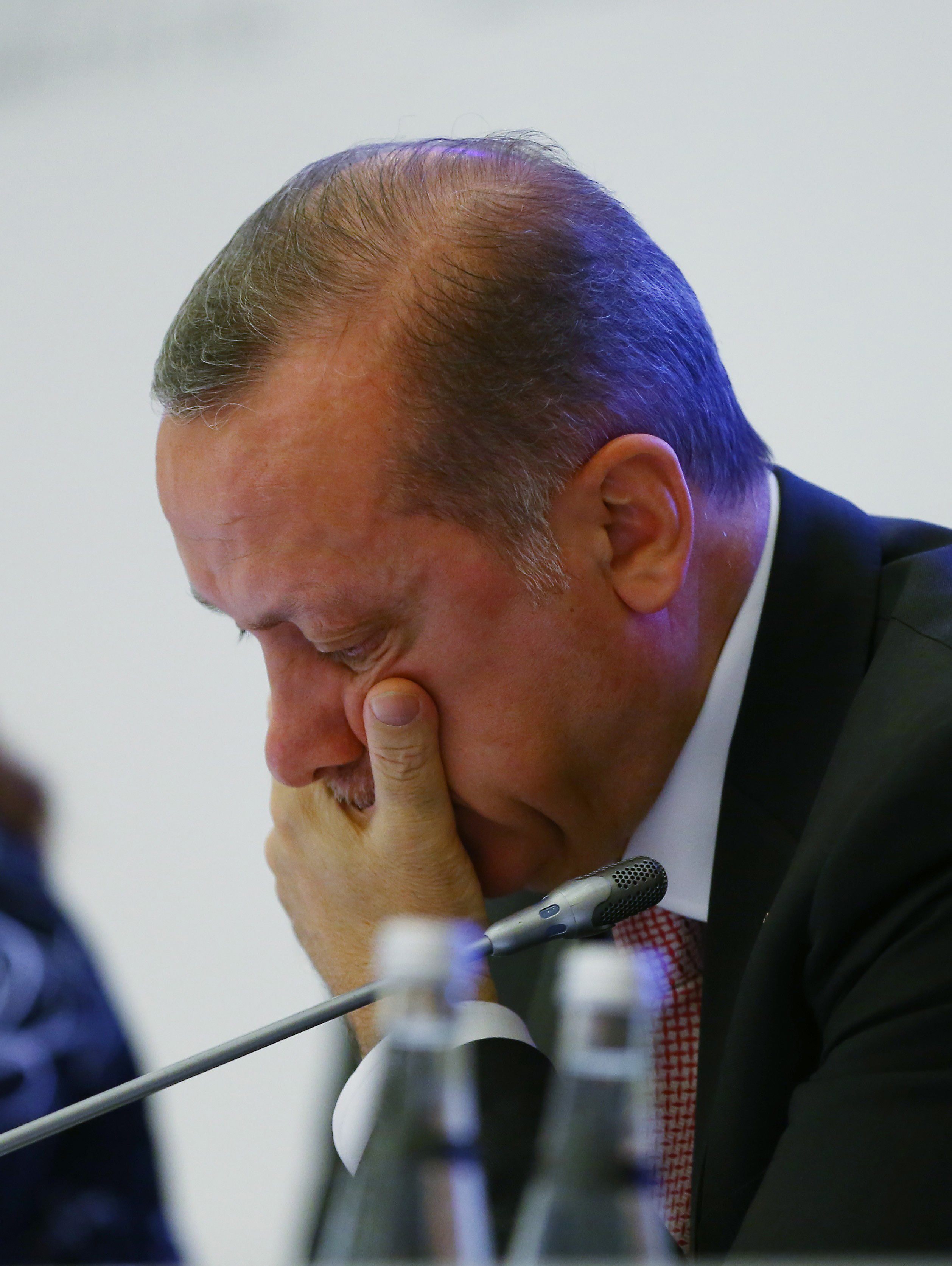 cumhurbaskani-erdogan-gozyaslarina-boguldu-3