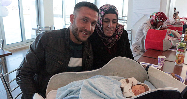 premature-bebekler-bir-araya-geldi-2
